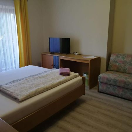 Hotel Waldidyll Eggesin Exterior foto