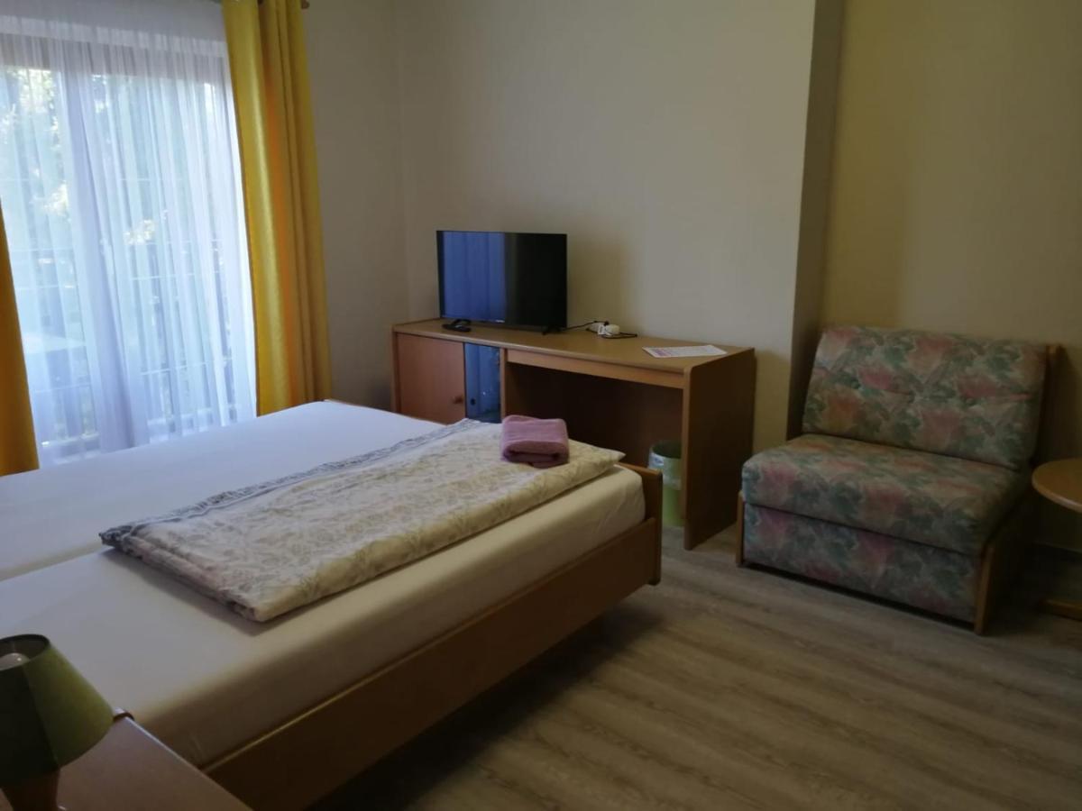 Hotel Waldidyll Eggesin Exterior foto
